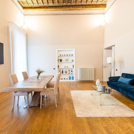 Moncada Suites & Apartments Palermo Kültér fotó
