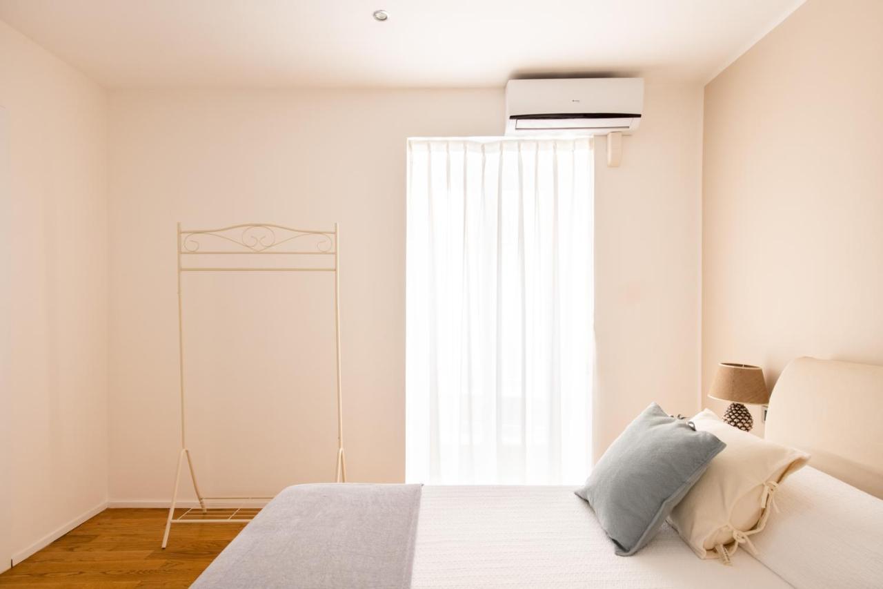 Moncada Suites & Apartments Palermo Kültér fotó