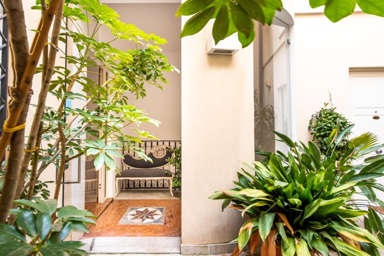 Moncada Suites & Apartments Palermo Kültér fotó