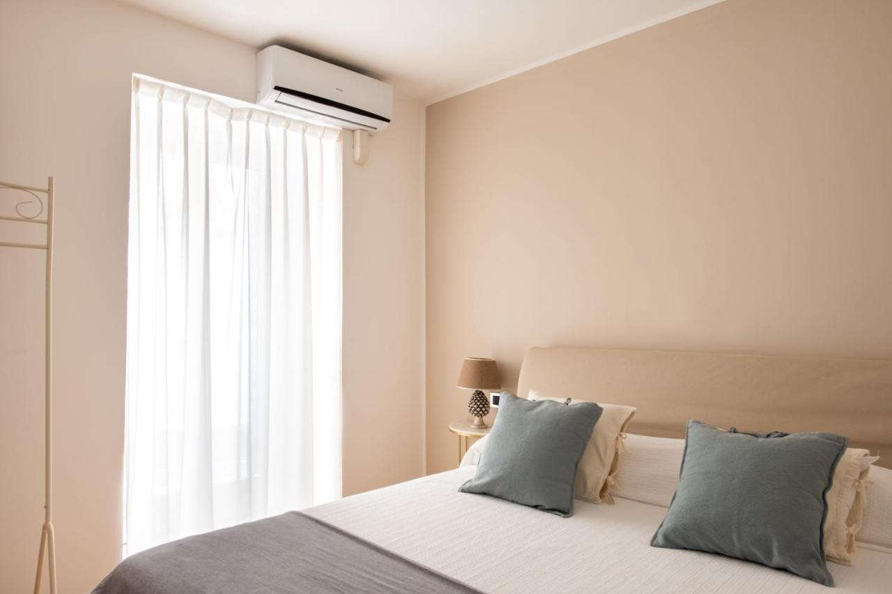 Moncada Suites & Apartments Palermo Kültér fotó