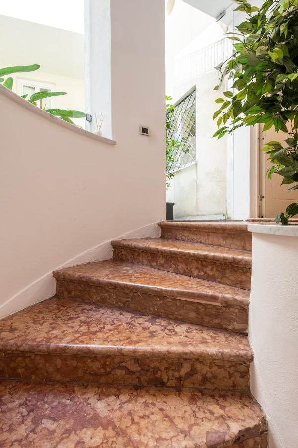 Moncada Suites & Apartments Palermo Kültér fotó